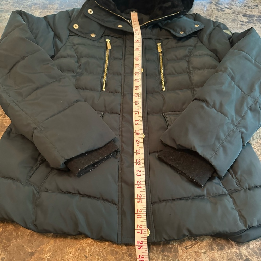 Guess Hooded Puffer Down Jacket Black with Gold Detail Faux Fur​ - Picture 4 of 12